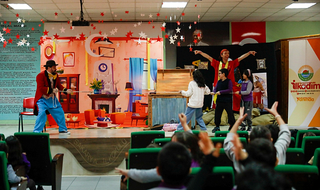 İlkadım Tiyatro Haftası Başladı