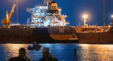 Küresel ticaret alarmda: Hürmüz Boğazı’nda 1900 gemi durdu