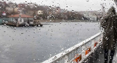 Meteoroloji uyardı: Sıcaklıklar düşüyor, bayram yağışlı geçecek