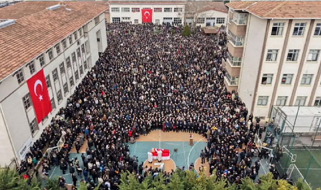 Öğretmen Fatma Nur Çelik son yolculuğuna uğurlandı