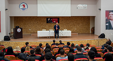 OMÜ’de “Medya ve Algı Yönetimi” Konferansı 