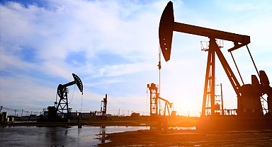 Petrol fiyatları sıçradı: Brent 97 doların üzerinde