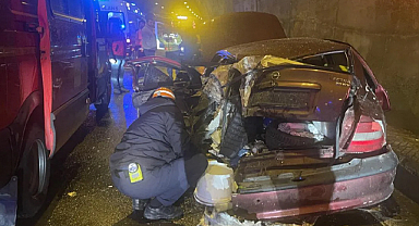 Bolu Dağı Tüneli'nde zincirleme kaza: 1’i çocuk 5 yaralı