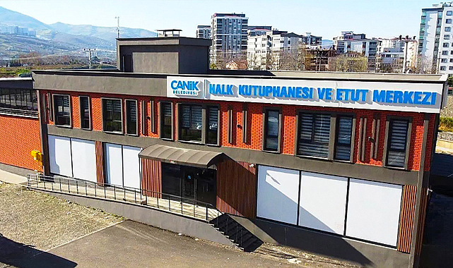 Canik Halk Kütüphanesi Gençlerle Dolup Taşıyor