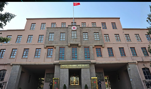 MSB: Türkiye ile hareket edenler kazanır