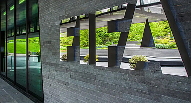 FIFA'dan 3 Türk kulübüne 3 dönem transfer yasağı