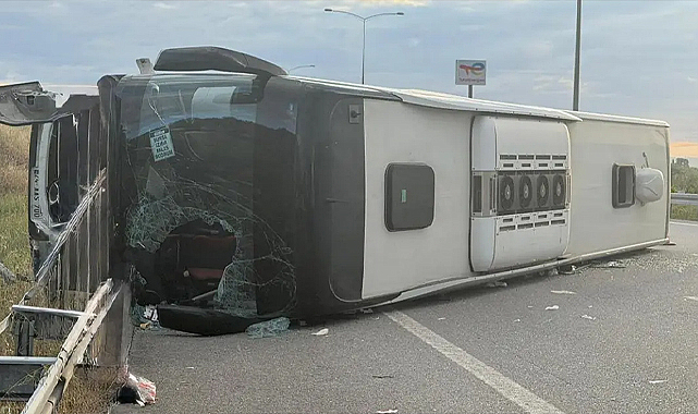 İstanbul-İzmir Otoyolu’nda otobüs devrildi: 25 yaralı