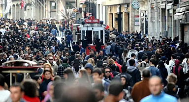 Türkiye’de genç nüfus oranı düşüşünü sürdürüyor