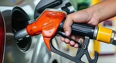 Brent petrol geriledi, akaryakıt fiyatları düştü