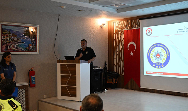 İl Emniyet Müdürü Ahmet Arıbaş, Havza'da Toplu Taşıma Temsilcileriyle Bir Araya Geldi