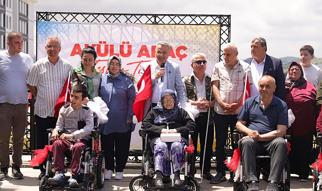 İlkadım’da Engelli Araçları İhtiyaç Sahiplerine Ulaştırıldı