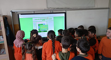 Samsun'da Eğitimde Dijital Dönüşüm Güçleniyor: Okulların Teknoloji Altyapısı Geleceğe Hazırlanıyor