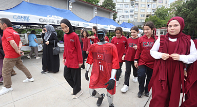 Türkiye'nin nüfusa kayıtlı robotu CANİKMAN Öğrencilerle Buluştu