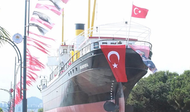 240 TON Ağırlığındaki BANDIRMA VAPURU Taşındı