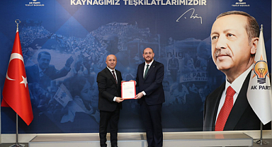 AK Parti Terme İlçe Başkanlığı’nda Bayrak Değişimi: Yeni Başkan Mümin Osman Ertan Oldu