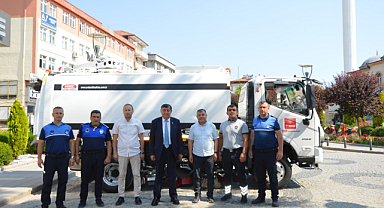 Sel Sonrası Havza'ya Güçlü Destek: TBB'den Yol Süpürme Aracı Hibesi