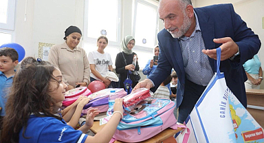 Tüm Öğrencilerin Çanta ve Kırtasiye Seti Canik Belediyesi'nden!