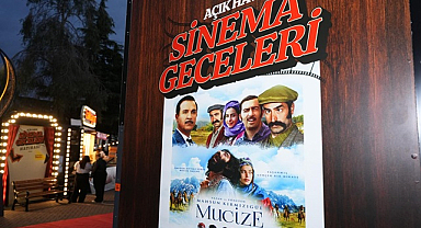 Büyükşehir’in Açık Hava Sinema Geceleri İle Samsun’un Yaz Akşamları Renkleniyor