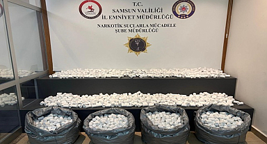 Samsun Polisinden Uyuşturucuya Geçit Yok: 130 Bin 624 Sentetik Ecza Hap Ele Geçirildi