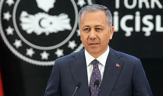 Ali Yerlikaya: Bayram tatilinin ilk altı gününde trafik kazalarında 57 vatandaşımız hayatını kaybetti