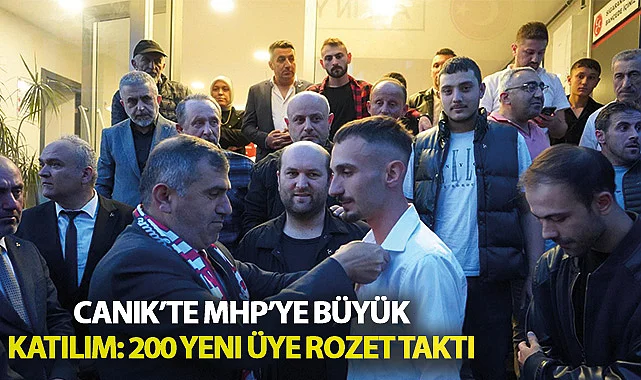 Canik'te MHP'ye Büyük Katılım: 200 Yeni Üye Rozet Taktı