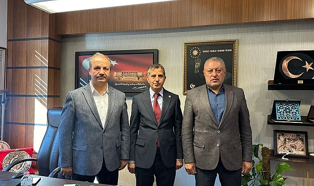 Sağlık-Sen'in Meclis mesaisi devam ediyor: Gündem sağlık profesyonellerinin talepleri