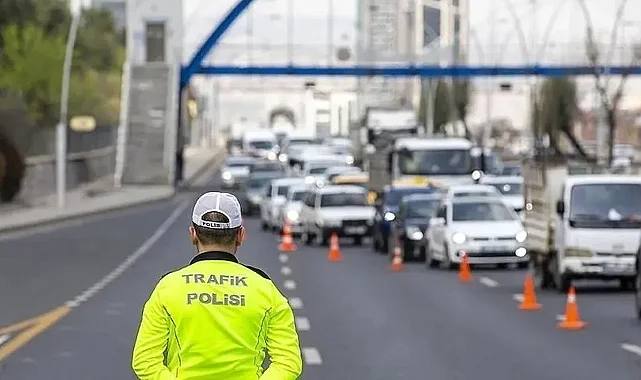 Yılbaşı programları nedeniyle İstanbul ve Ankara’da birçok yol trafiğe kapatılacak