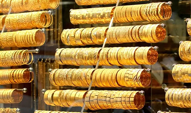 Altın piyasasında düşüş eğilimi sürüyor