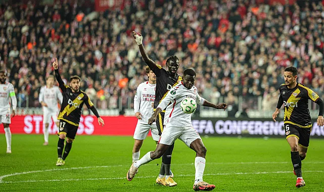 Samsunspor evinde avantajı tepti