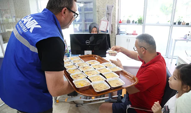 Canik Belediyesi'nden Aşure İkramı