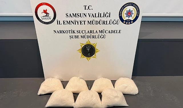 Tırın Gizli Bölmesinden 7 Kilo Metamfetamin Çıktı