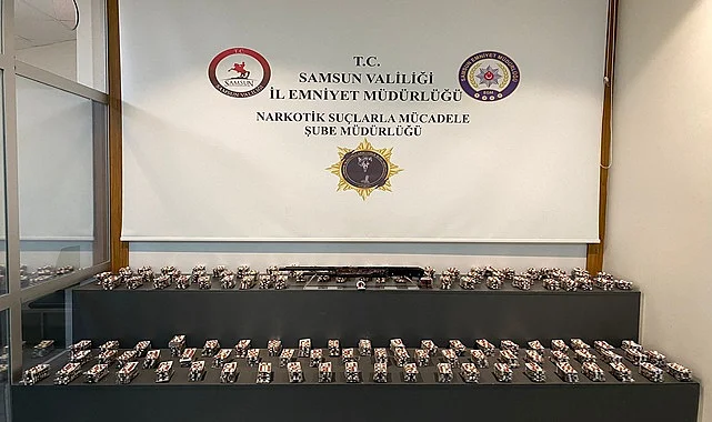 Samsun’da Bir İkamette 13 Bin 48 Sentetik Ecza Hap Ele Geçirildi